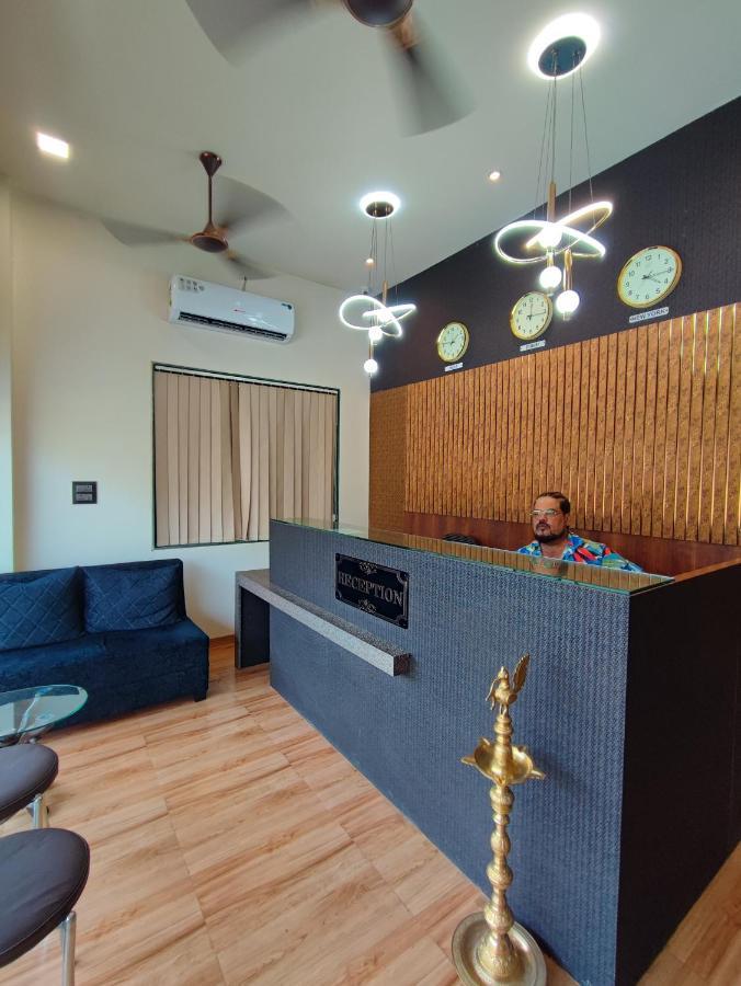 Hotel Starlit Navi Mumbai Ngoại thất bức ảnh